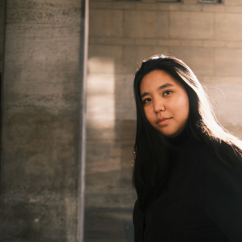 Shuteen Erdenebaatar BETWEEN LIGHT